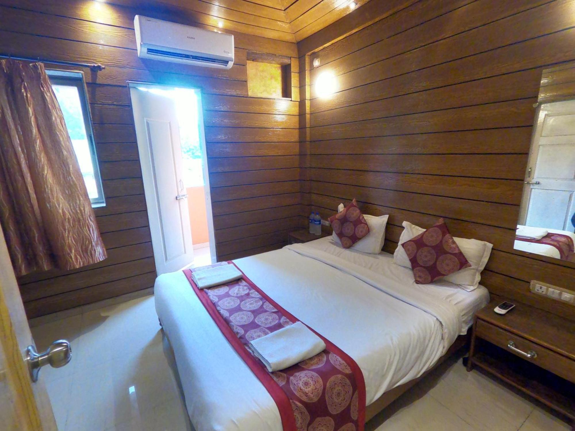 Hill Forest Resort Lonavala Εξωτερικό φωτογραφία