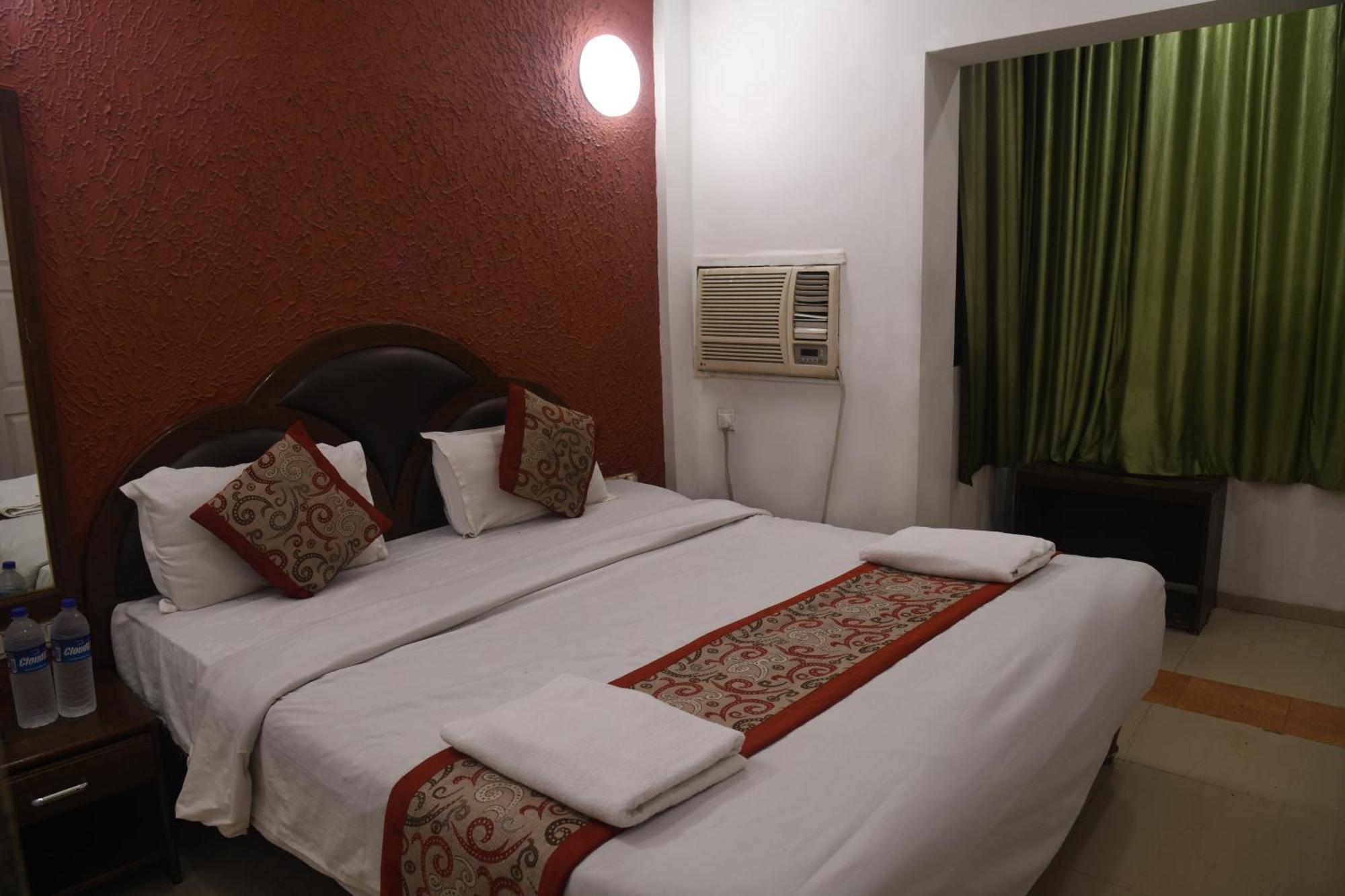 Hill Forest Resort Lonavala Εξωτερικό φωτογραφία
